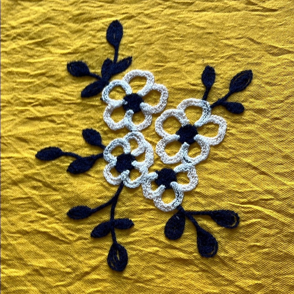 Ana & Rose Elegant Yellow Woman’s Embroidery Tunic Dress Size Medium - Picture 7 of 7